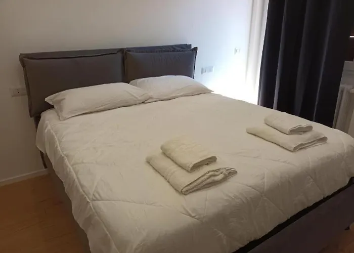 Pm 34 Viale Imperatore - San Paolo Station Apartamento *